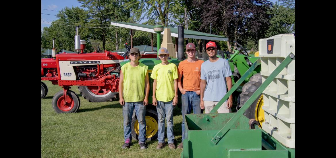 MN South News - Staff Photo - Create Article